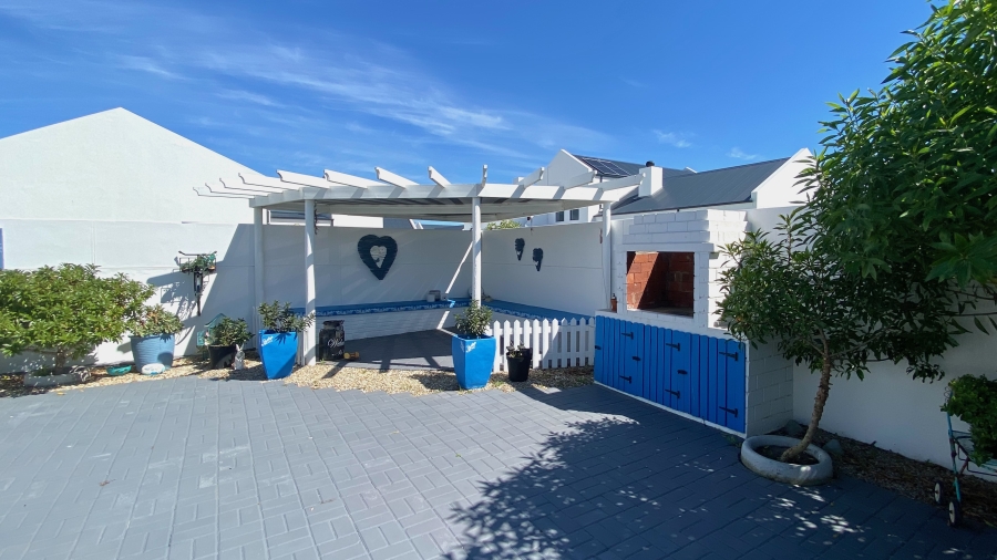 3 Bedroom Property for Sale in Atlantic Shores Beachfront Estate Western Cape